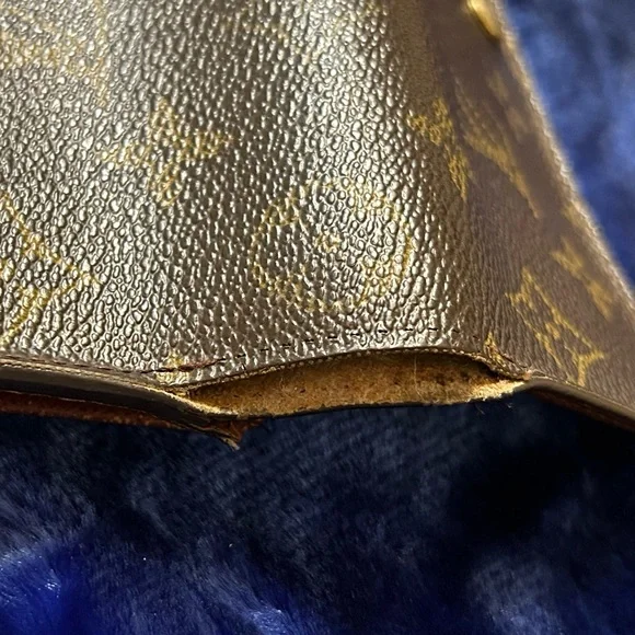 Louis Vuitton Porte-Trésor Monogram Wallet - Picture 10 of 16